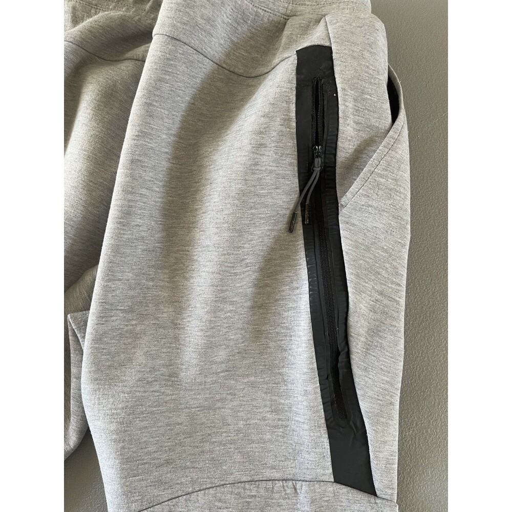 Nike Tech Fleece Joggers Men’s Sz Large Gray Black Sweatpants Premium Loungewear - Picture 9 of 12